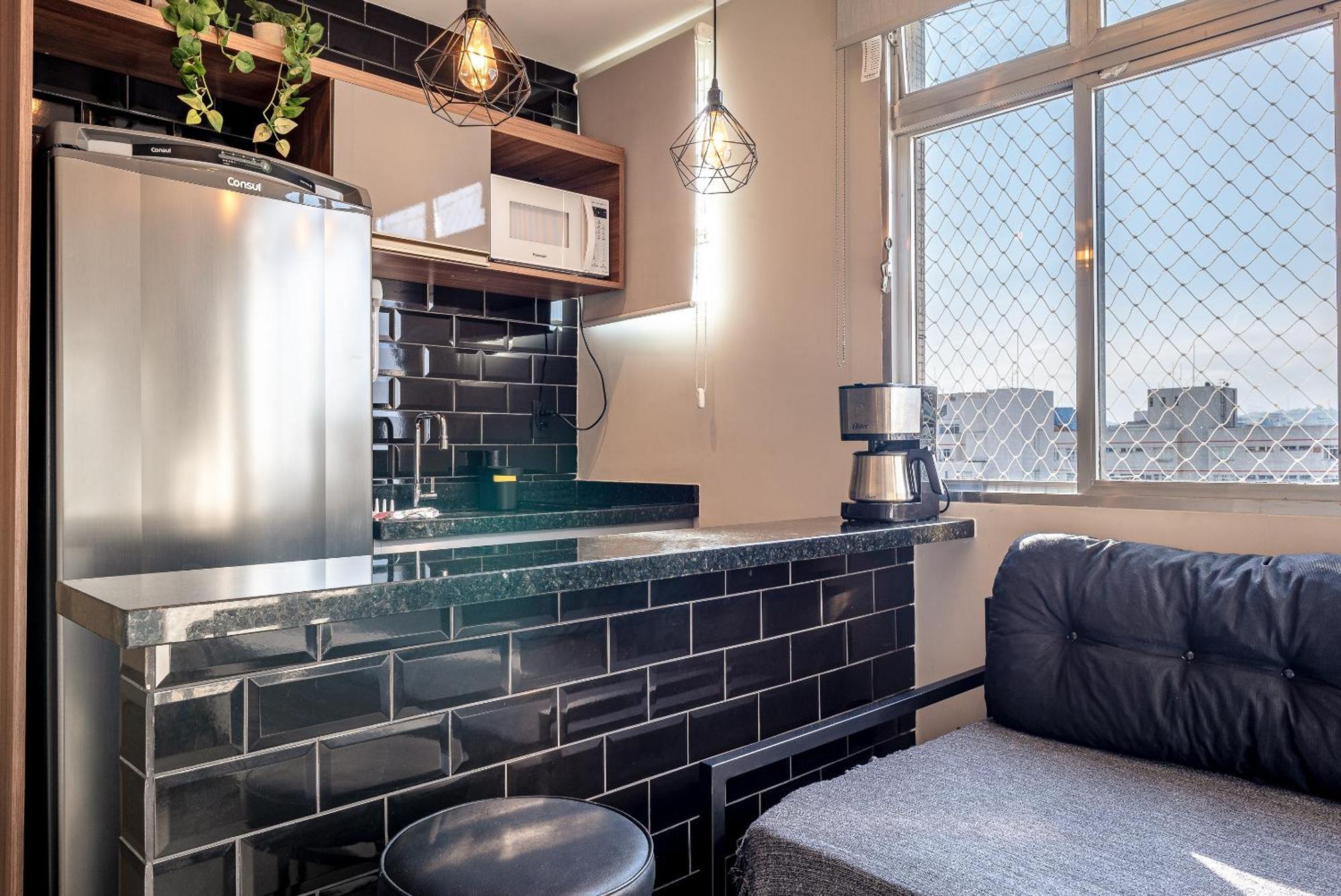Apartamento Frente A Embare Ar Cond Vaga Lava E Seca *
